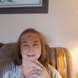 Meet your Posher, Norma